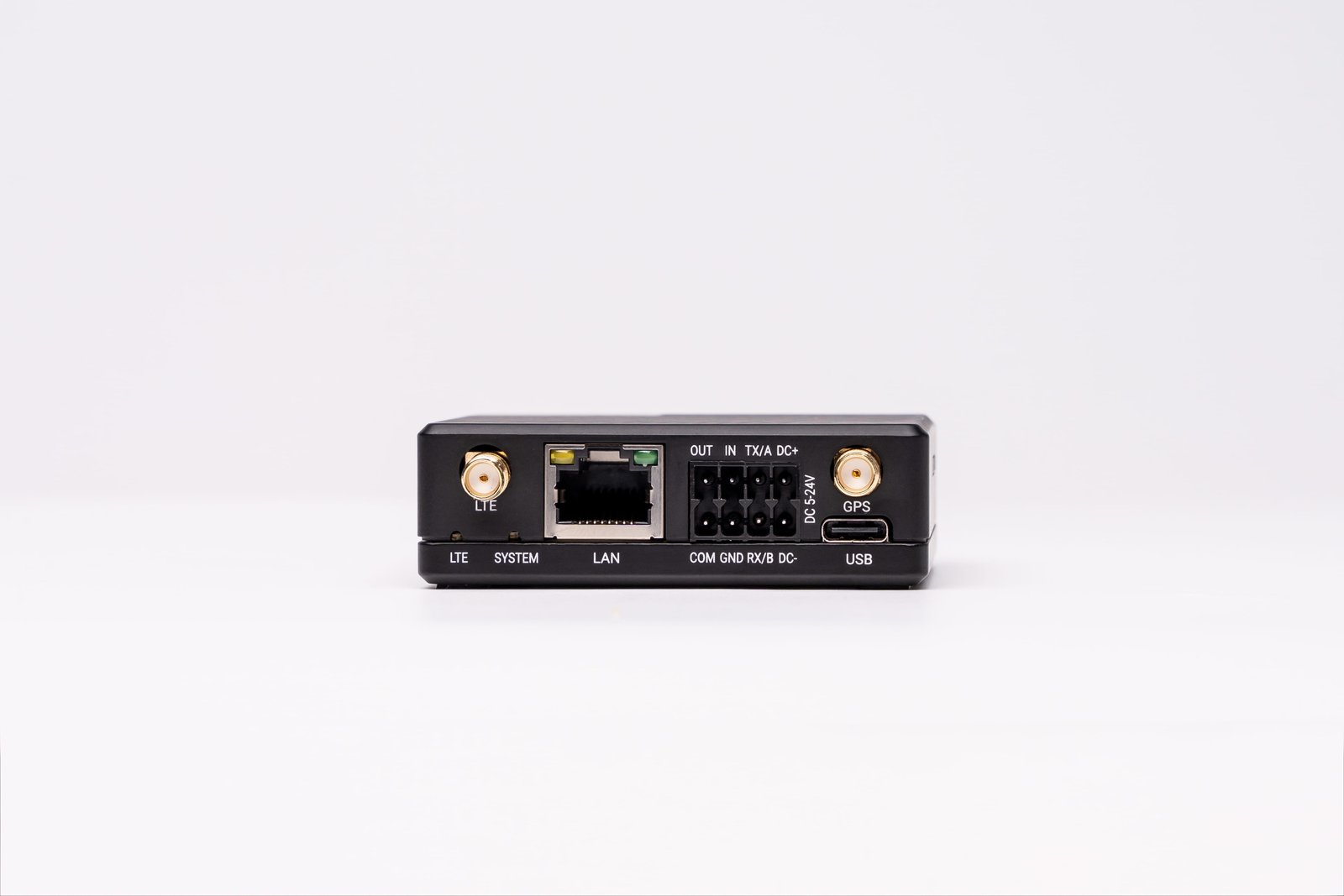 Milesight UR41 Mini Cellular Router - Image 3